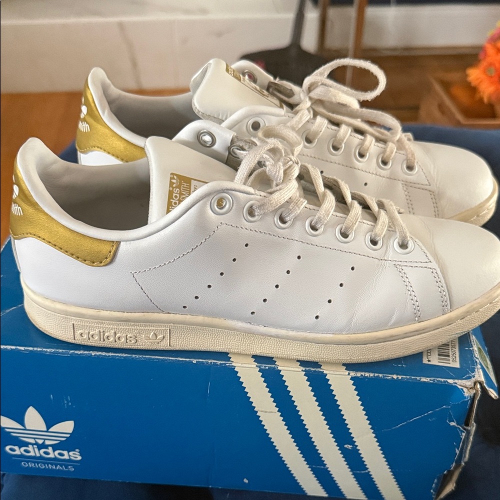 Adidas Stan Smith White Leather Sneakers (Unisex)